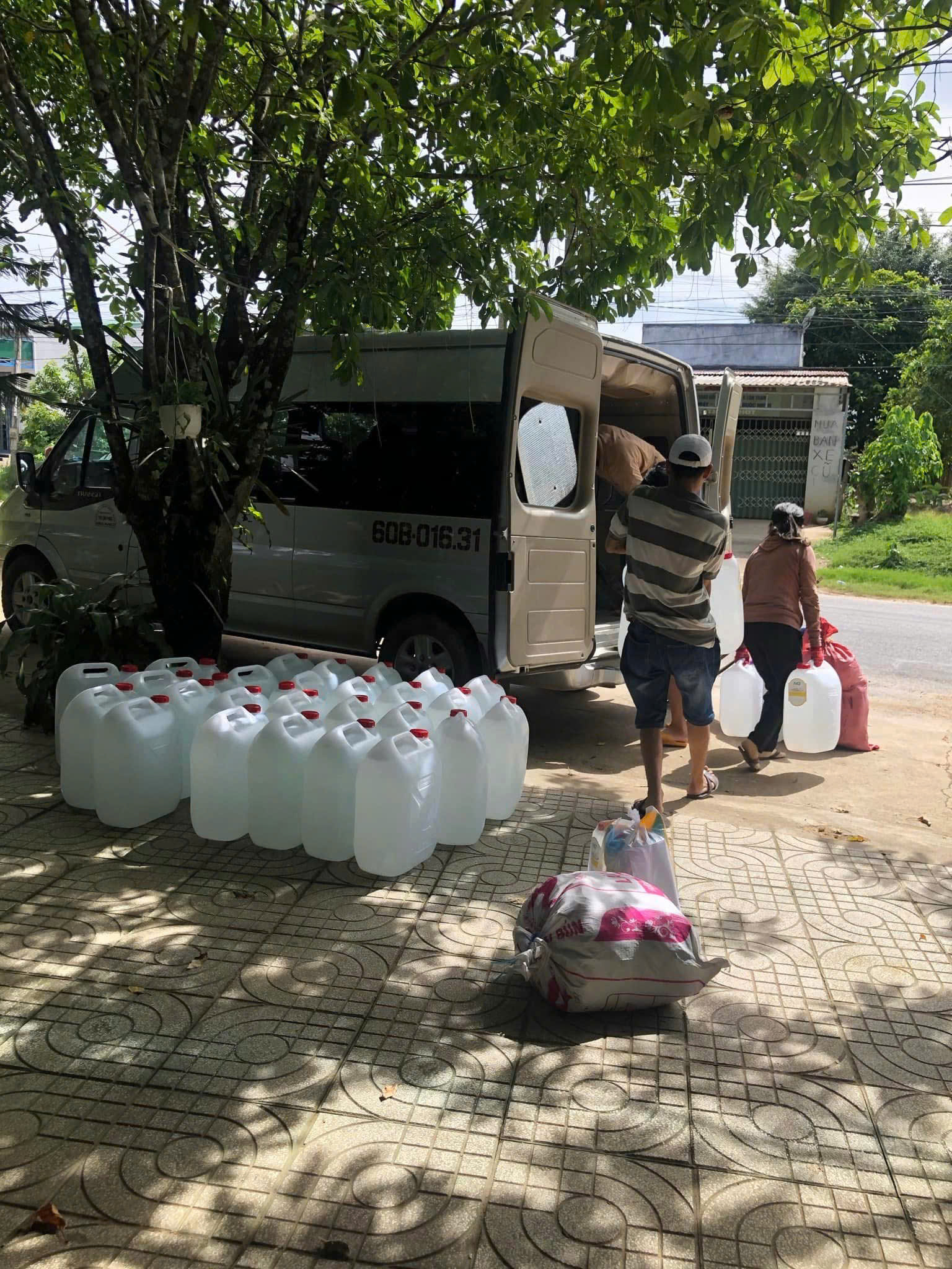 Vận chuyển giao hàng toàn quốc